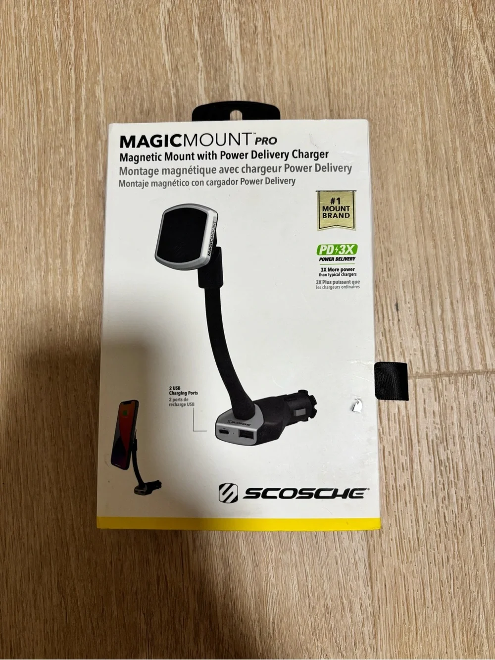 MagicMount Pro Magnetic Car Charger - Black